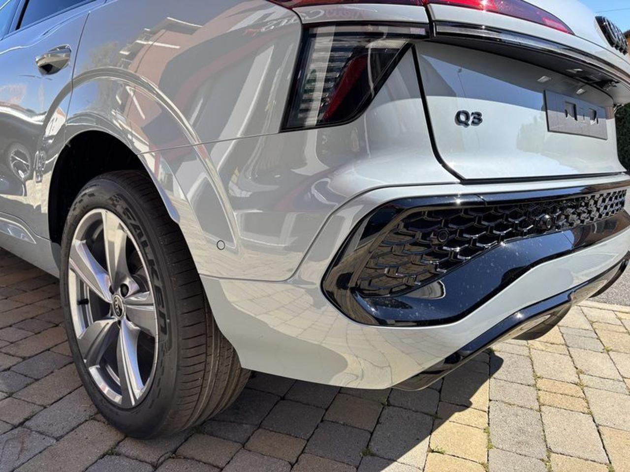 Audi Q3 SPB 35 TDI S tronic S line edition FULL LED-NAVI