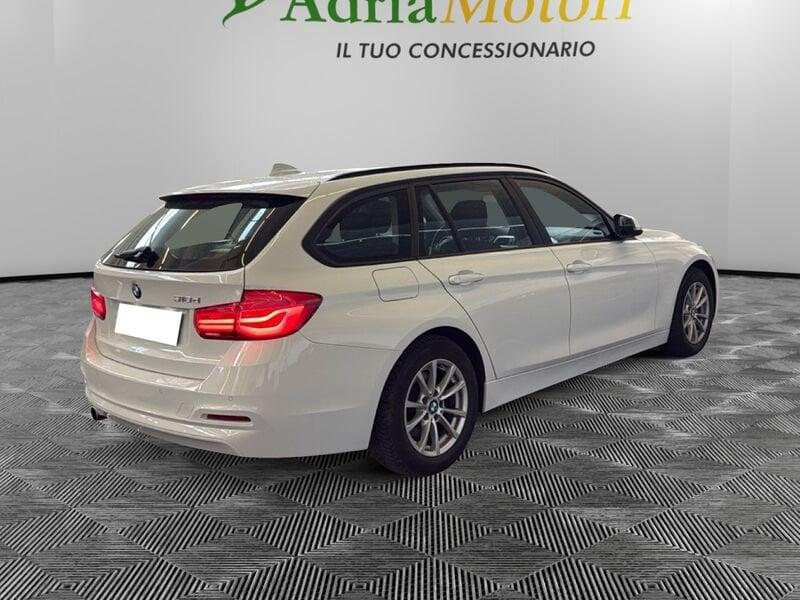 BMW Serie 3 318d Touring Business Adv. Aut.