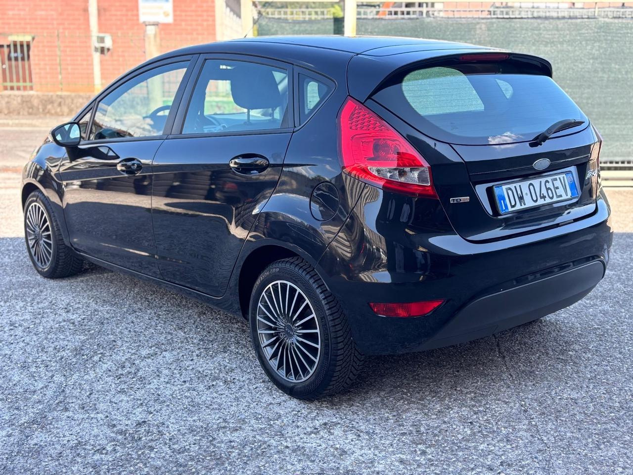 Ford Fiesta 1.4 TDCi 5p. Titanium