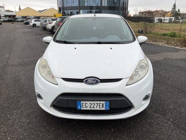 FORD Fiesta 1.4 5 porte Bz.- GPL Titanium