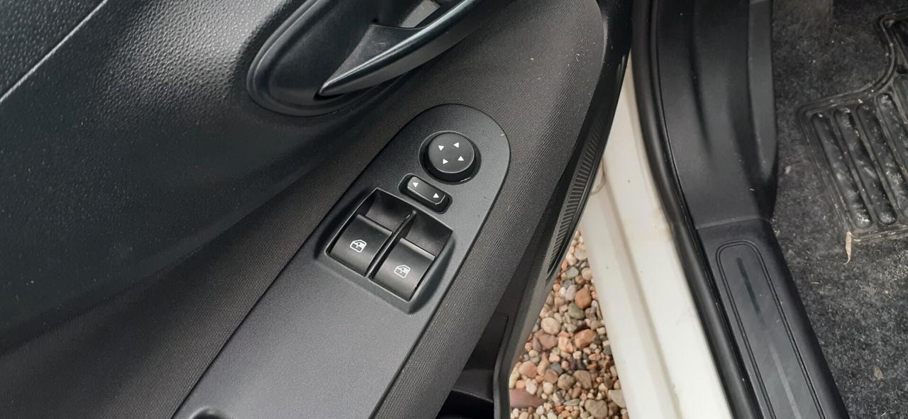 FIAT PUNTO VAN 2016 - 1.3 MJT LB AUTOMOBILI