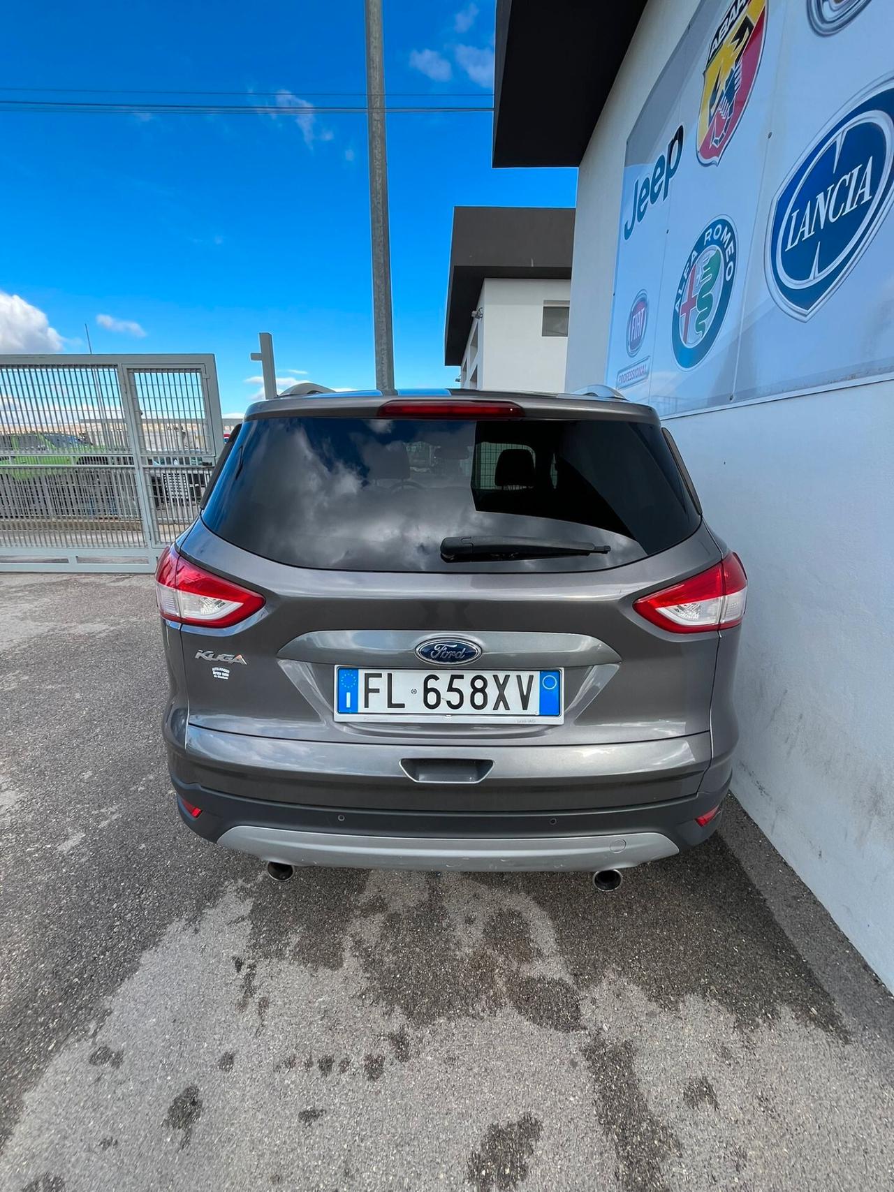 Ford Kuga 2.0 TDCI 163 CV 4WD Powershift Titanium