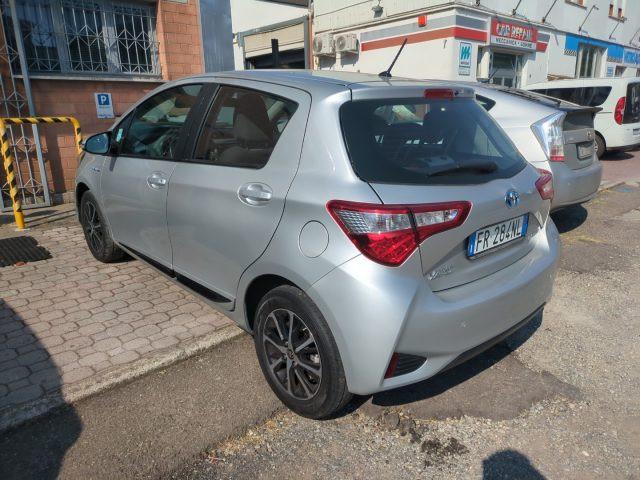 TOYOTA Yaris 1.5 Hybrid 5 porte Active