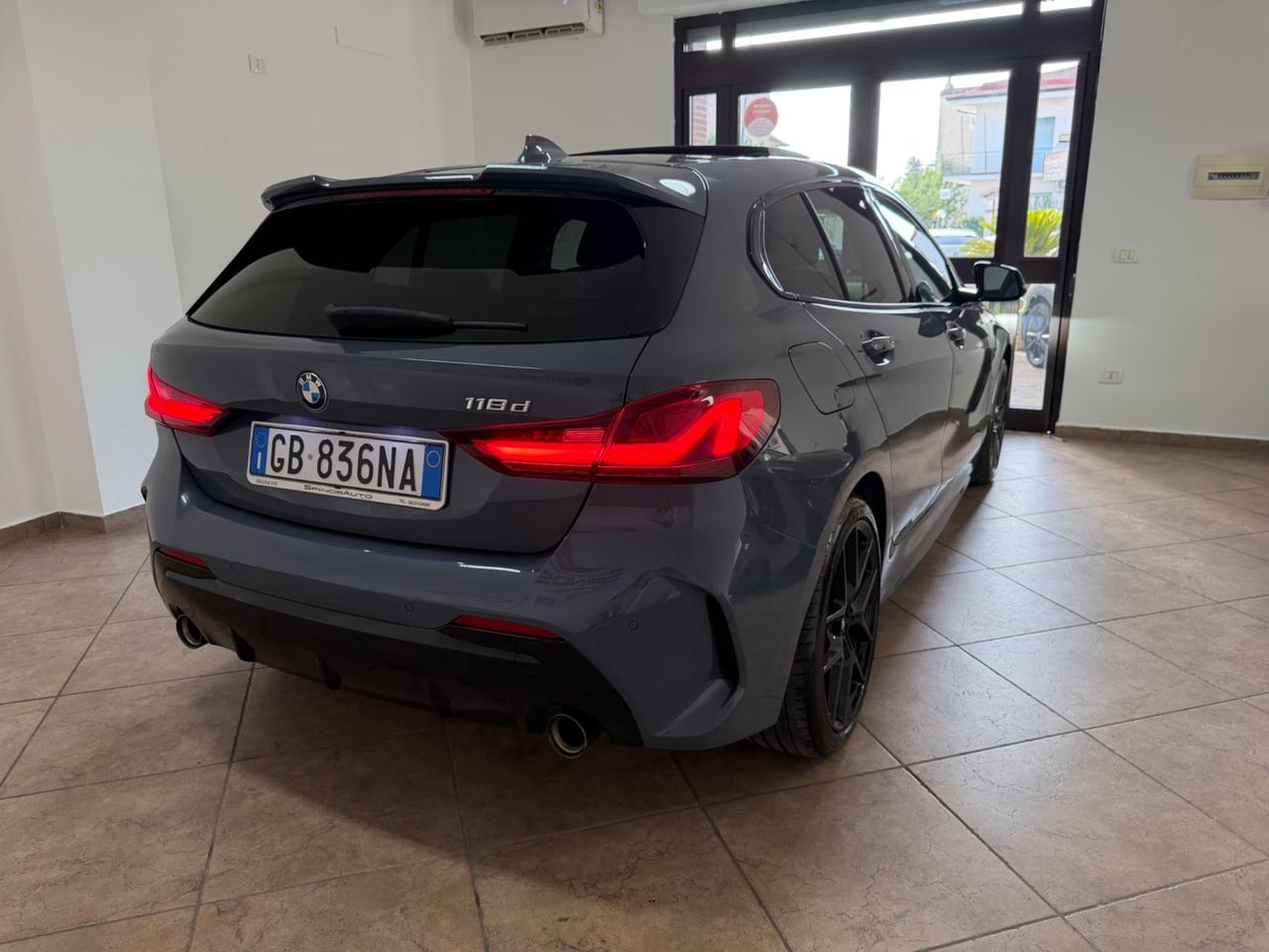 Bmw 118 118d 5p. Msport TETTO APRIBILE AUTO