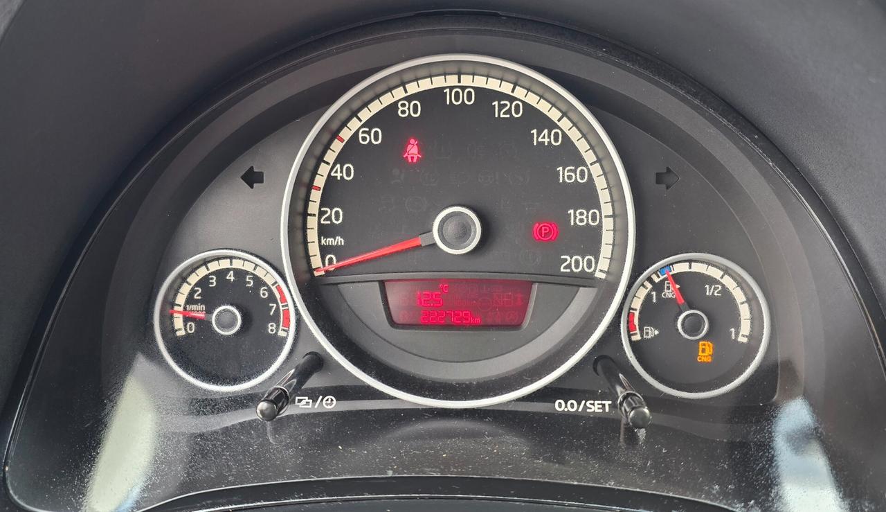 Volkswagen up! 1.0 Benz/ Metano 2015