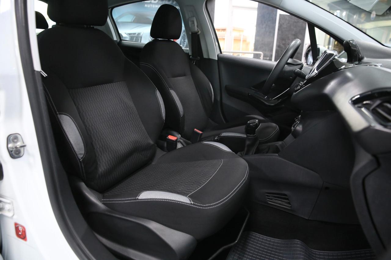 Peugeot 208 PureTech 82 cv Active