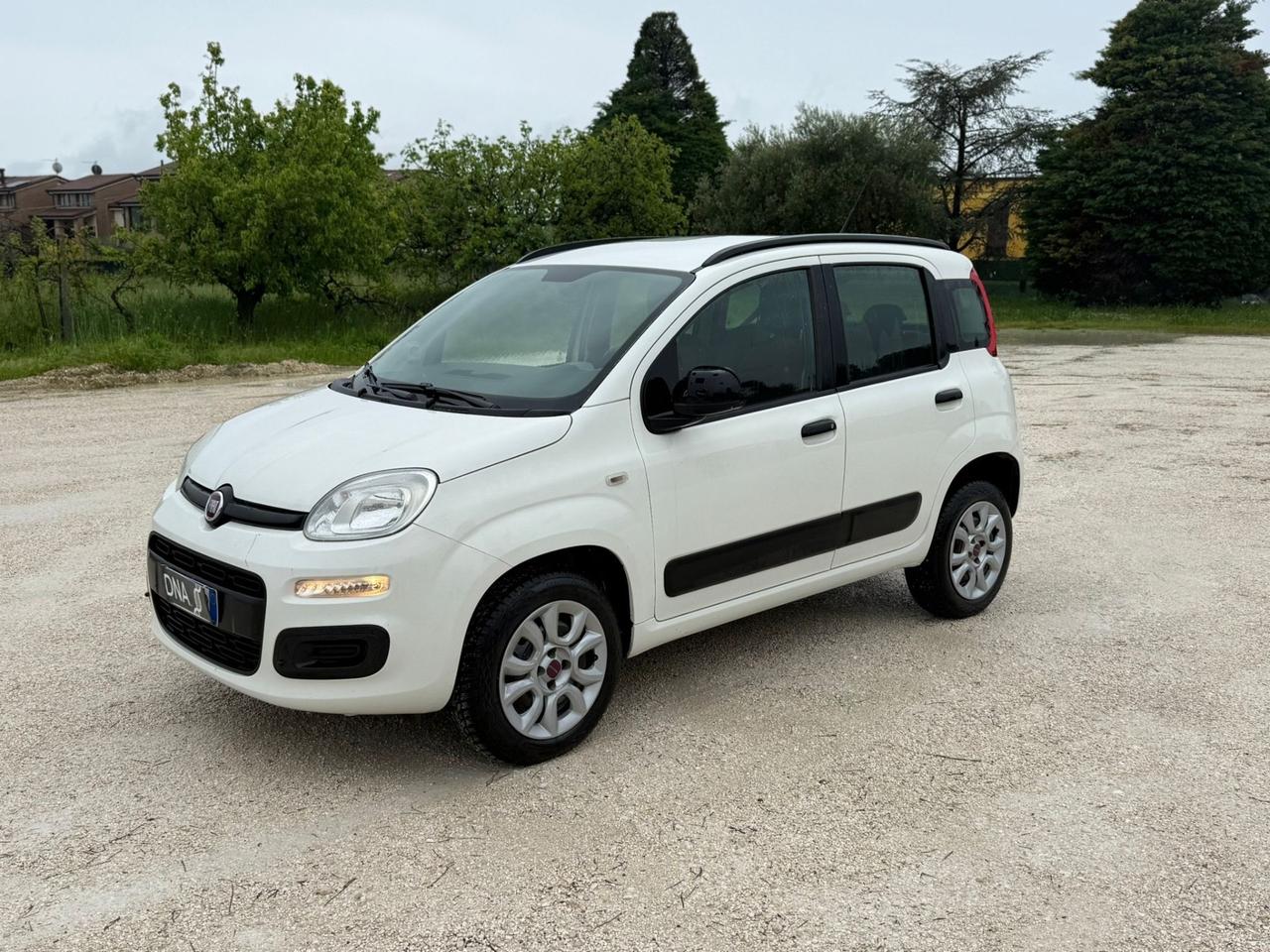 Fiat Panda natural power benzina metano NEOPATENTATi
