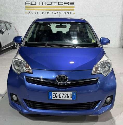 Toyota Verso-S Benzina Neopatentati Retrocamera