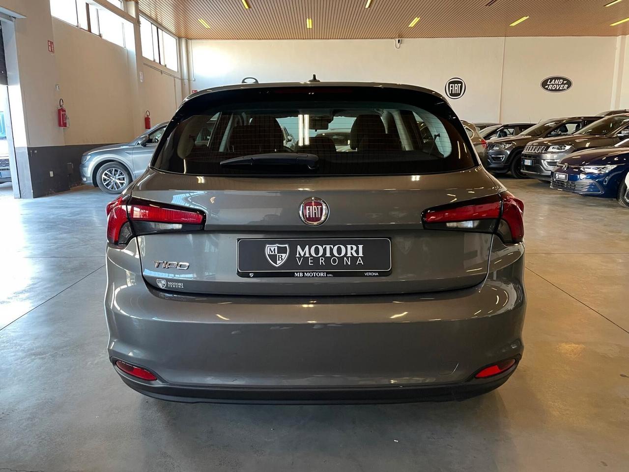 Fiat Tipo 1.0 5 porte Cross