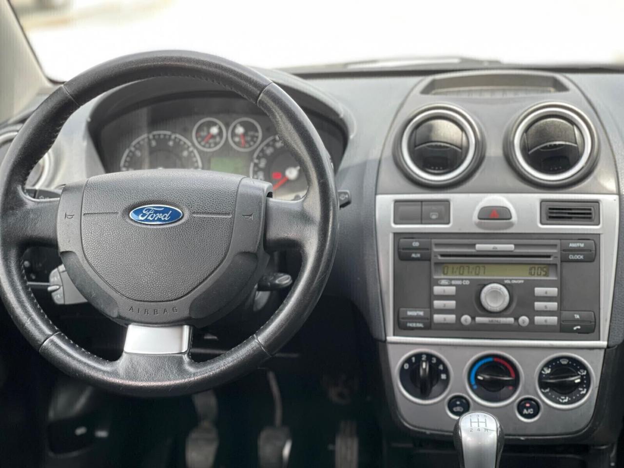 Ford Fiesta 1.2 16V 5p. Titanium “NUOVISSIMA”