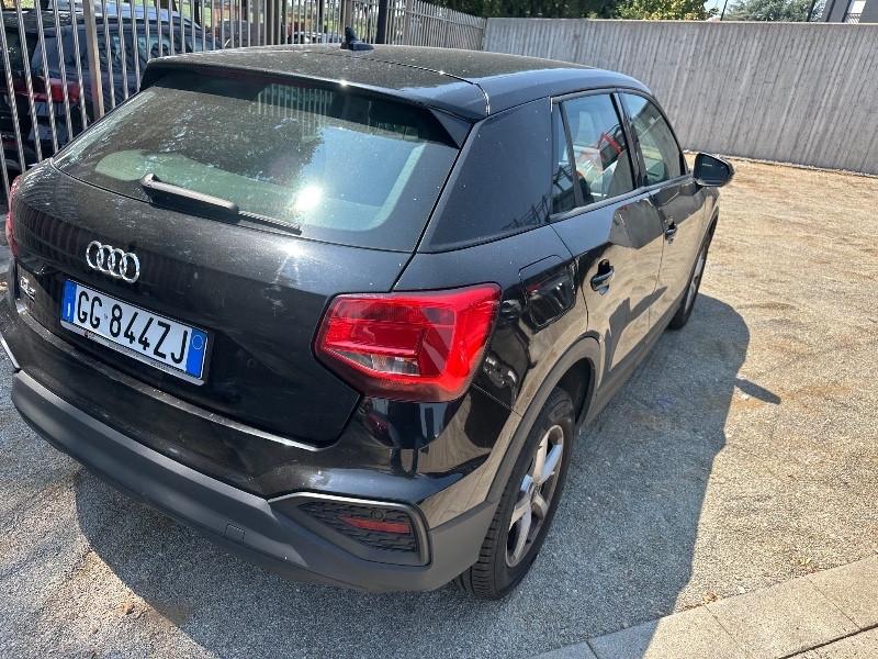 Audi Q2 35 TFSI S tronic Business