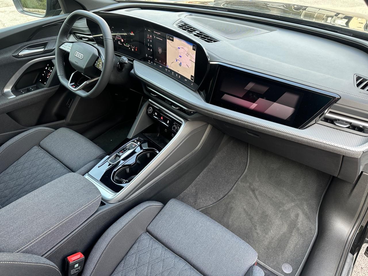 Audi Q5 TDi 150 kW mHEV+ S tronic quattro line edition