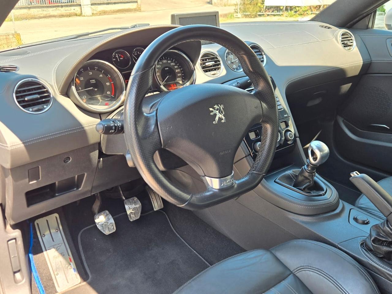 Peugeot RCZ 2.0 HDi 163CV Asphalt full optional