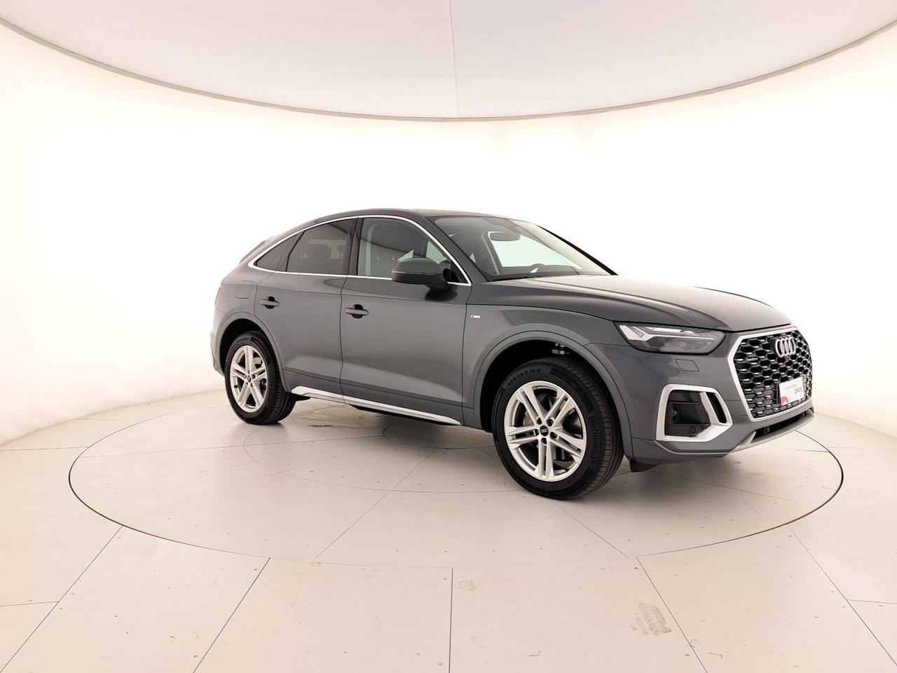 Audi Q5 sportback 40 2.0 tdi mhev 12v s line quattro s-tronic
