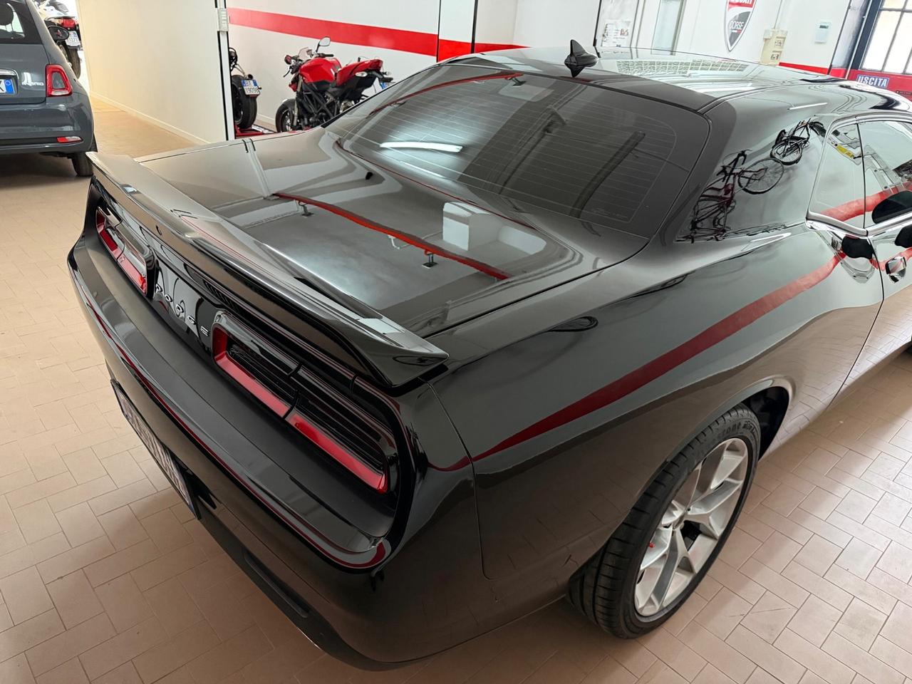 Dodge Challenger 3600 V6 km 41000 Permuto