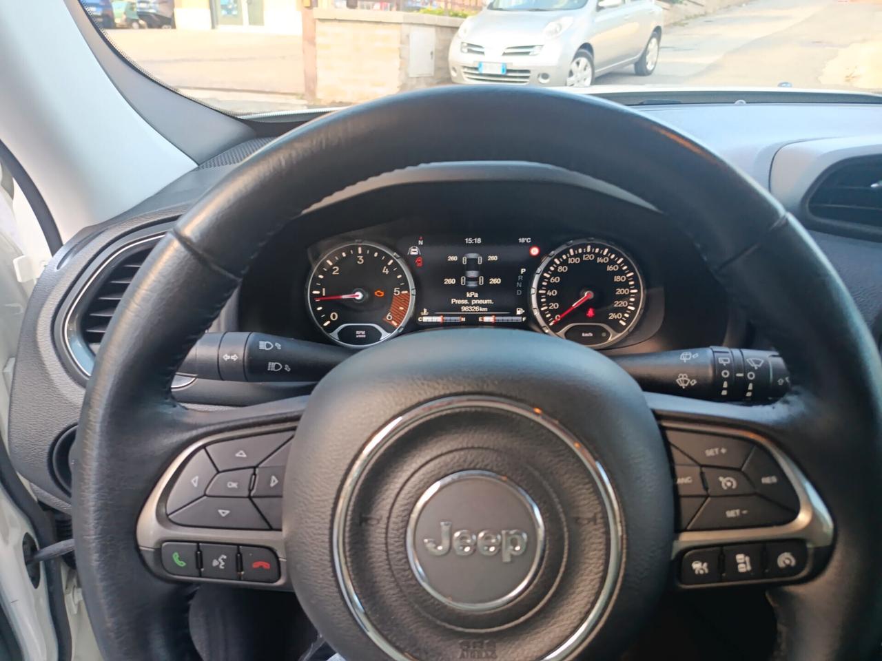 Jeep Renegade 1.6 Mjt DDCT 120 CV Business