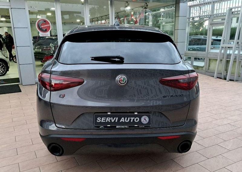 Alfa Romeo Stelvio 2.2 Turbodiesel 190 CV AT8 Q4 Sprint