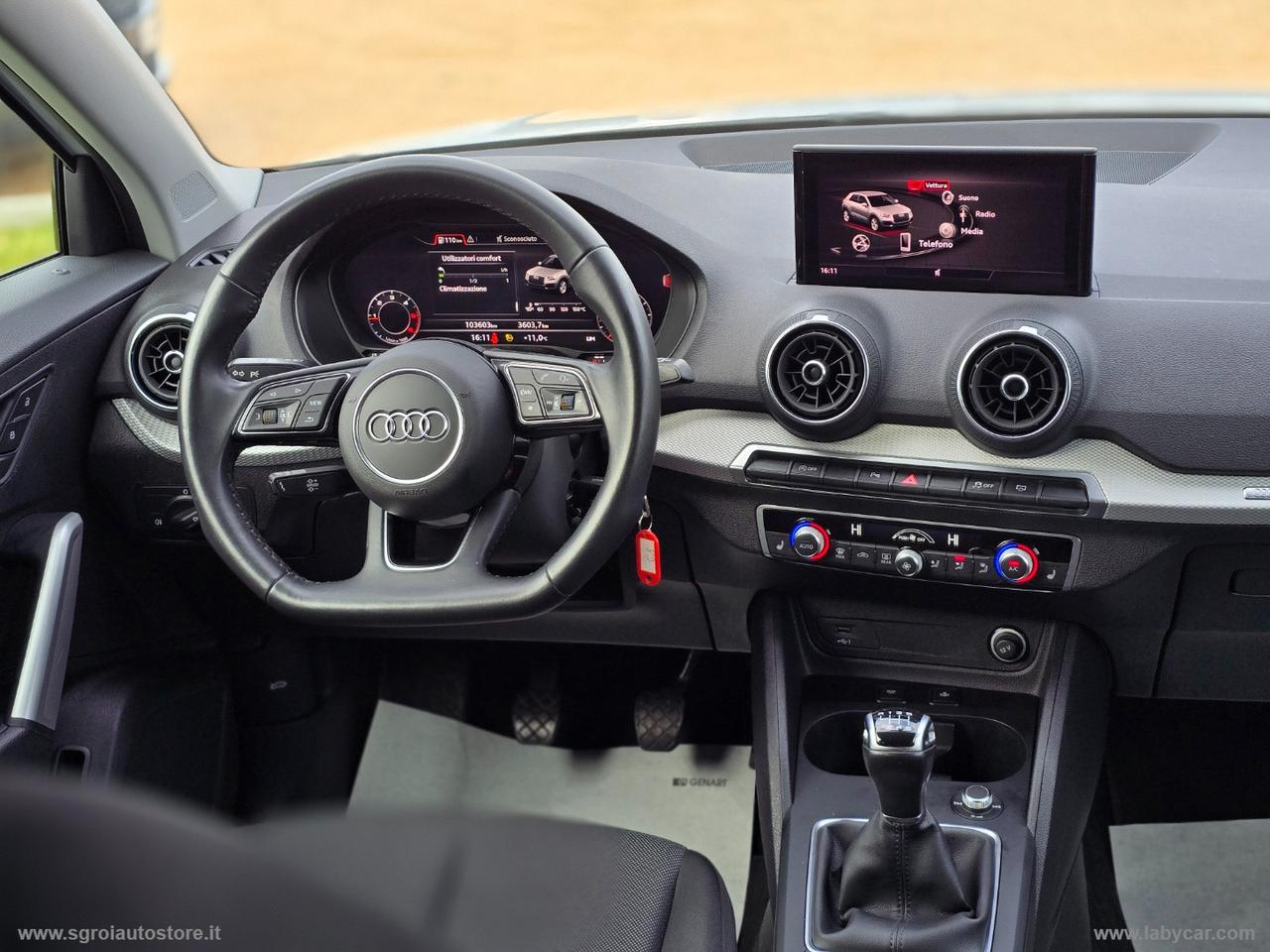 AUDI Q2 30 TDI S line Edition