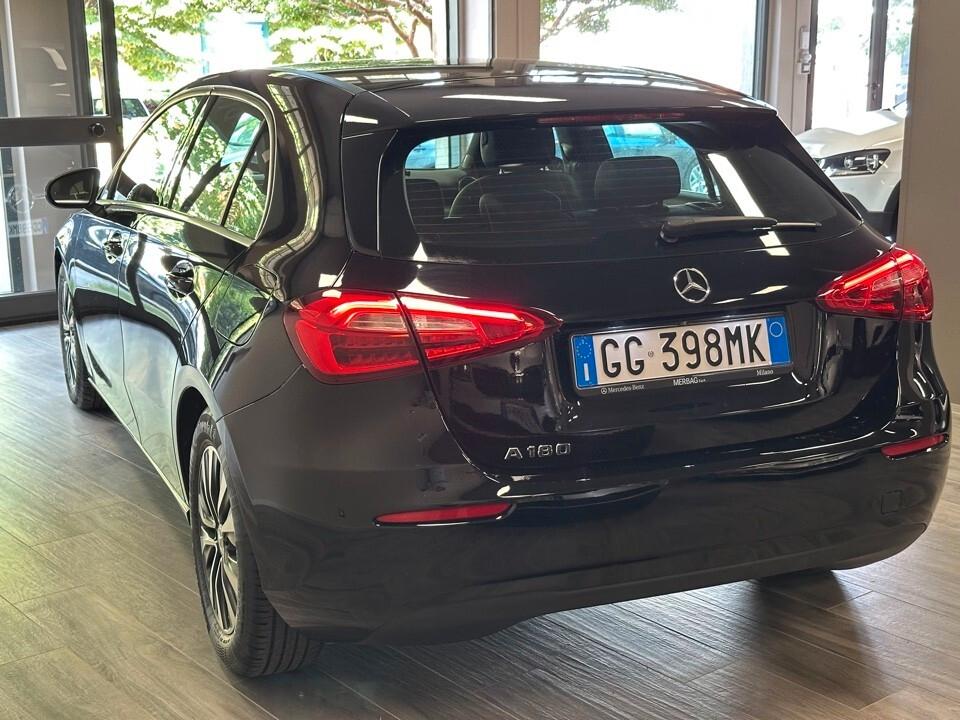 Mercedes A 180 Benzina Business Extra autom