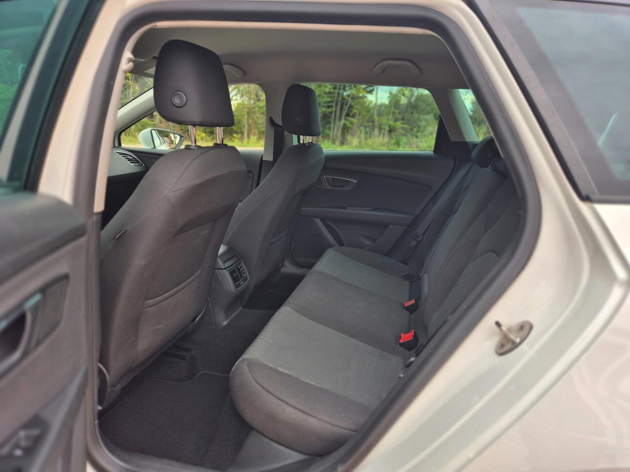 Seat Leon 1.6 TDI 105 CV PARI AL NUOVO