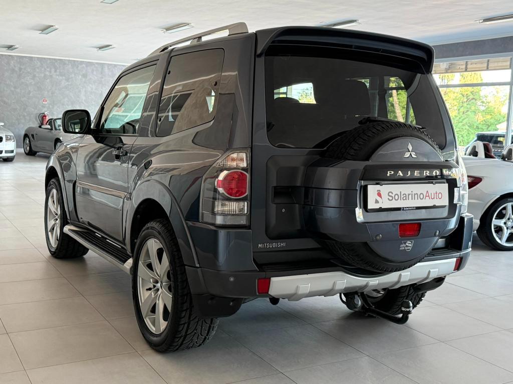 Mitsubishi Pajero 3 Porte Pajero 3p 3.2 CR Instyle auto