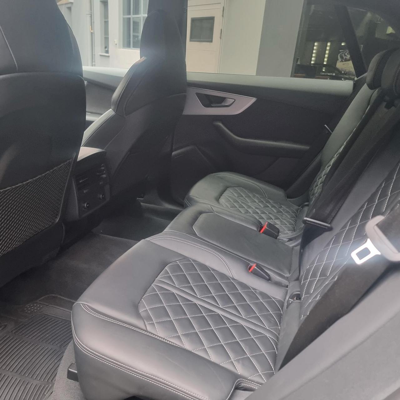 Audi Q8 45 3.0 tdi mhev Sport quattro tiptronic