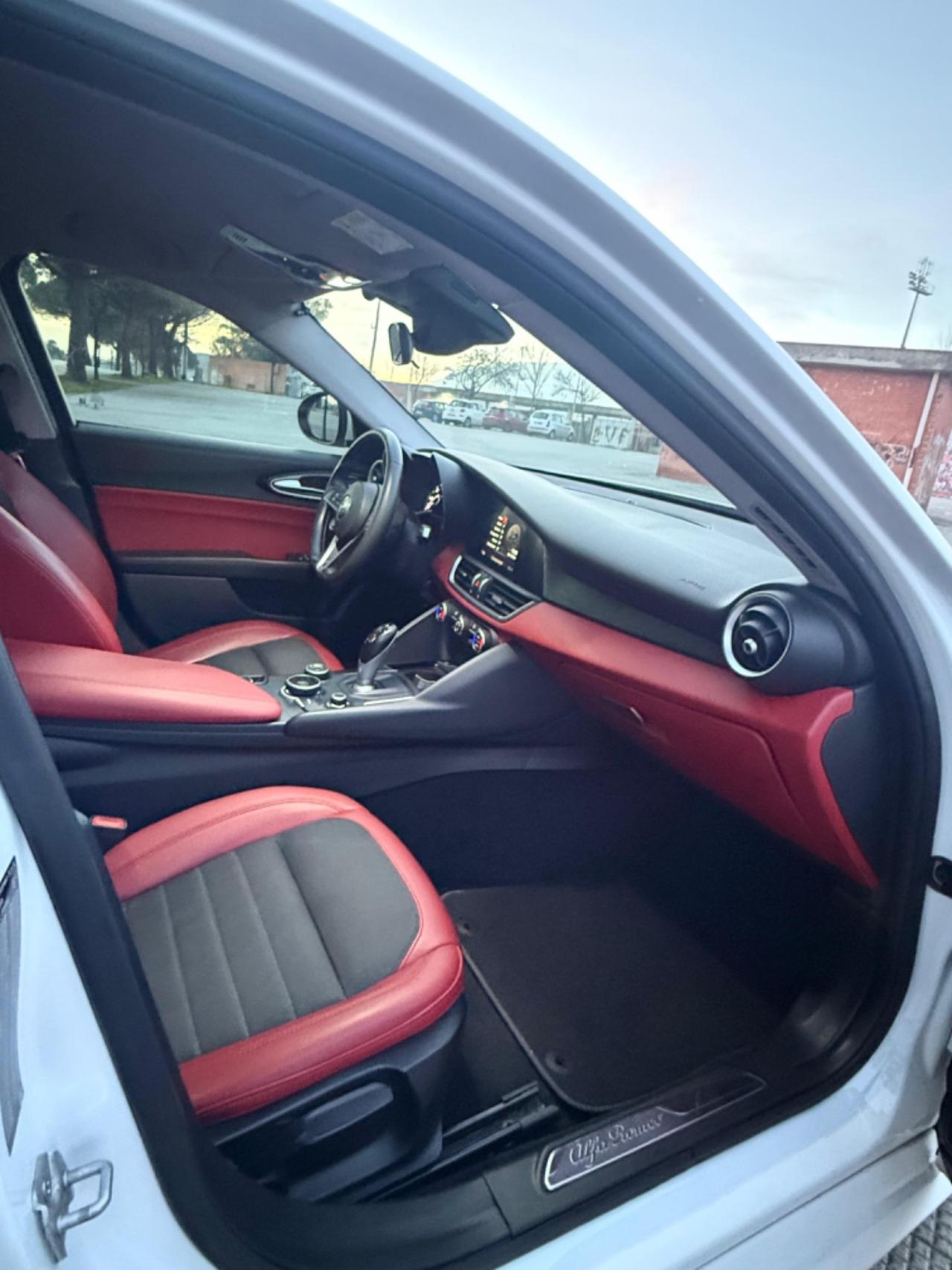 Alfa Romeo Giulia 2.2 Turbodiesel 150 CV Super