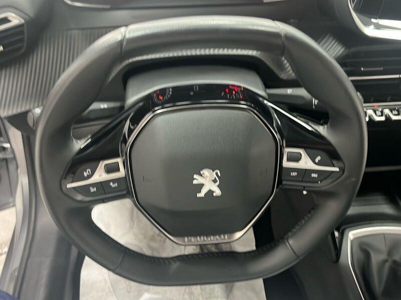 Peugeot 208 PureTech 75 S/S Style