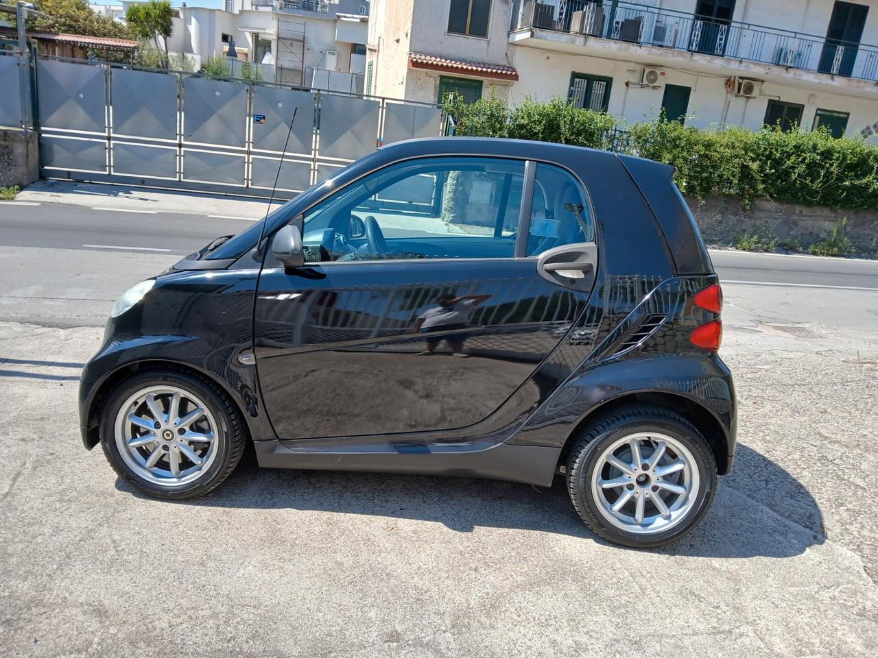 Smart ForTwo 1000 52 kW MHD coupé passion