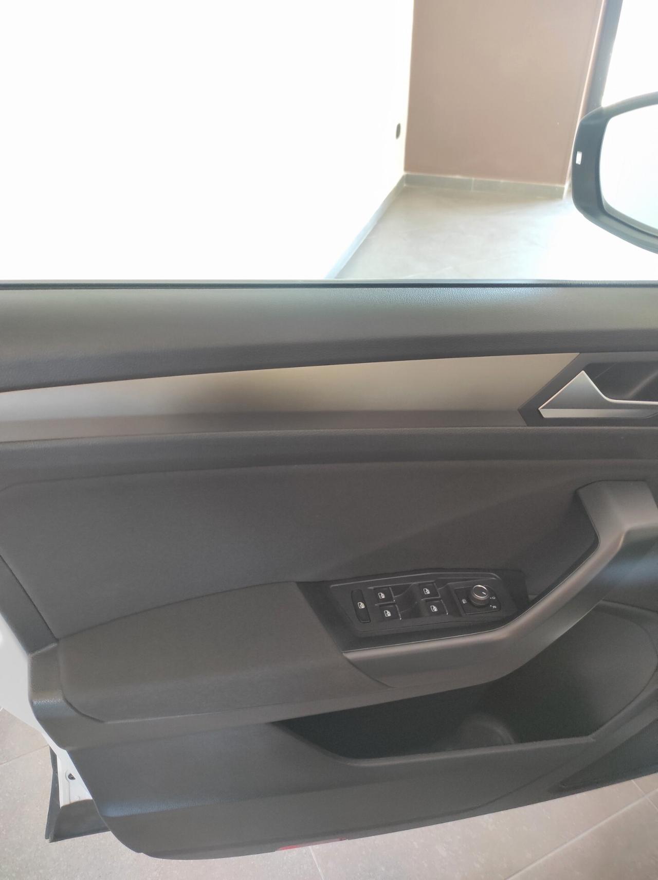 Volkswagen T-Roc 2021 2.0 tdi 115cv Business