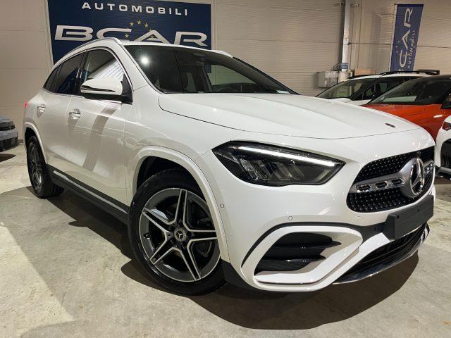 MERCEDES-BENZ GLA 200 d Autom. AMG Premium Plus LED MULTICOL/TELEC PARK