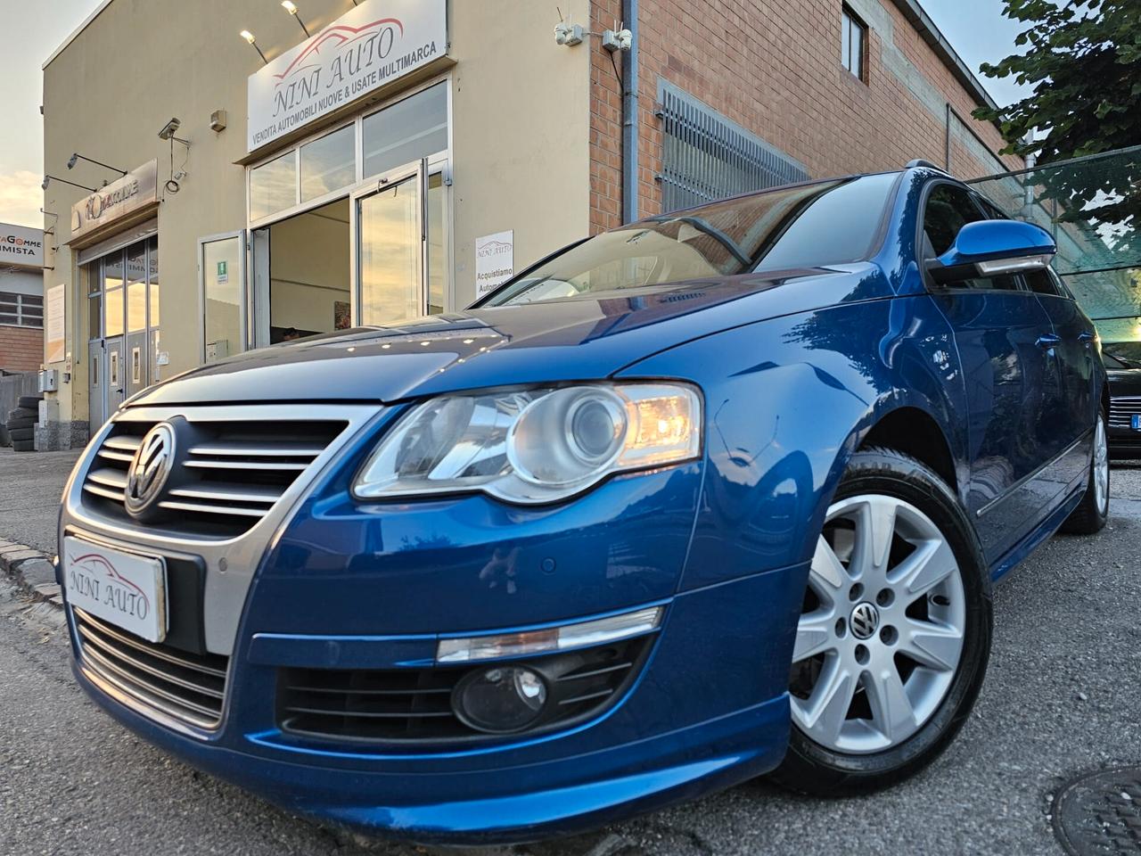 Volkswagen Passat Variant 2.0 TDI 140cv DSG R-line*Pdc*Euro5*