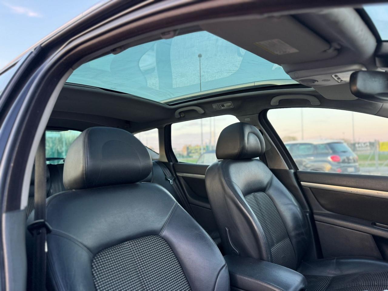 Peugeot 407 2.0 HDi SW Ciel Sport Pack Tecno