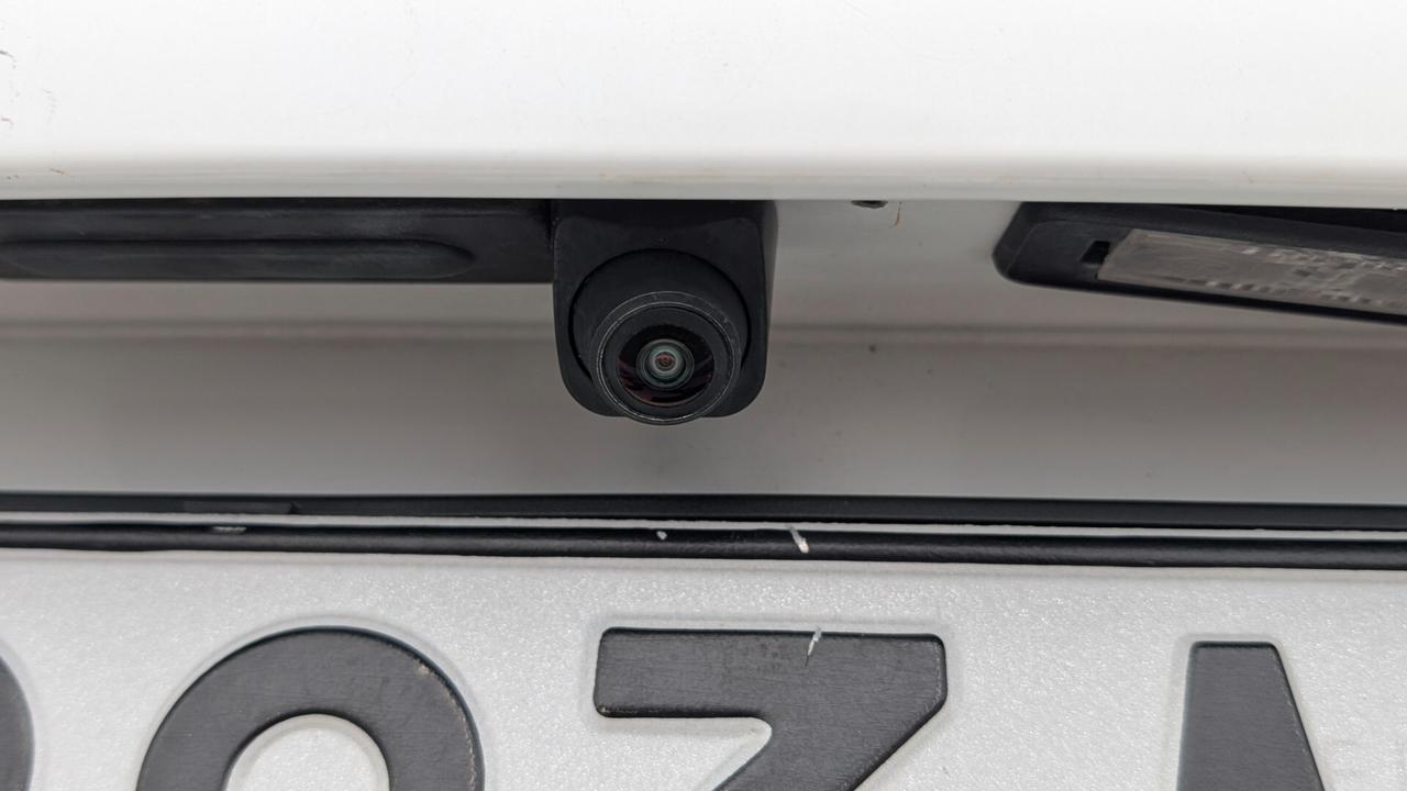 Peugeot 208 1.4 HDi 68 CV 5 porte Allure