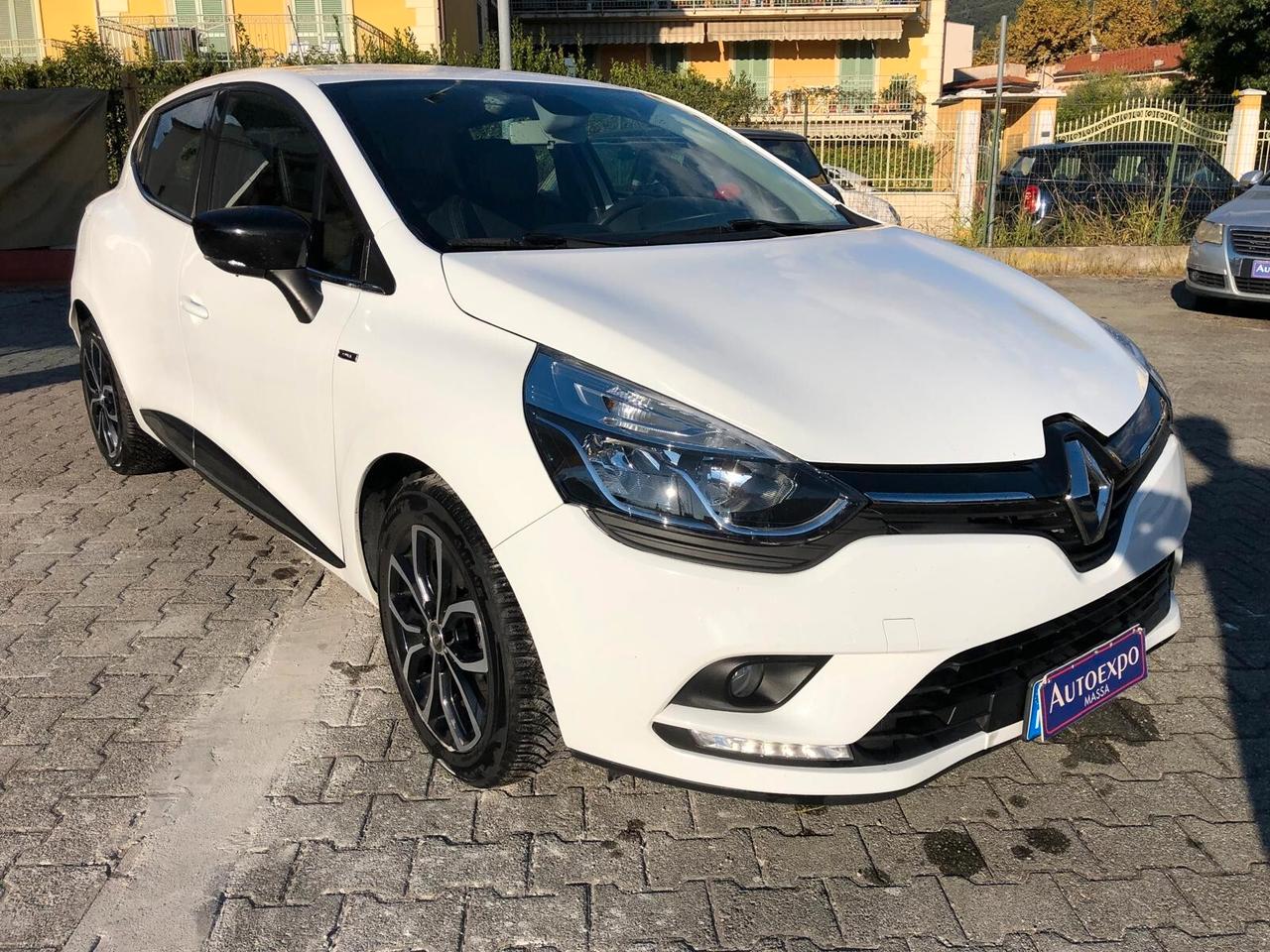 Renault Clio TCe 12V 90 CV GPL UNICO PROPRIETARIO GARANZIA 12 MESI RINNOVABILE FINO A 36 MESI