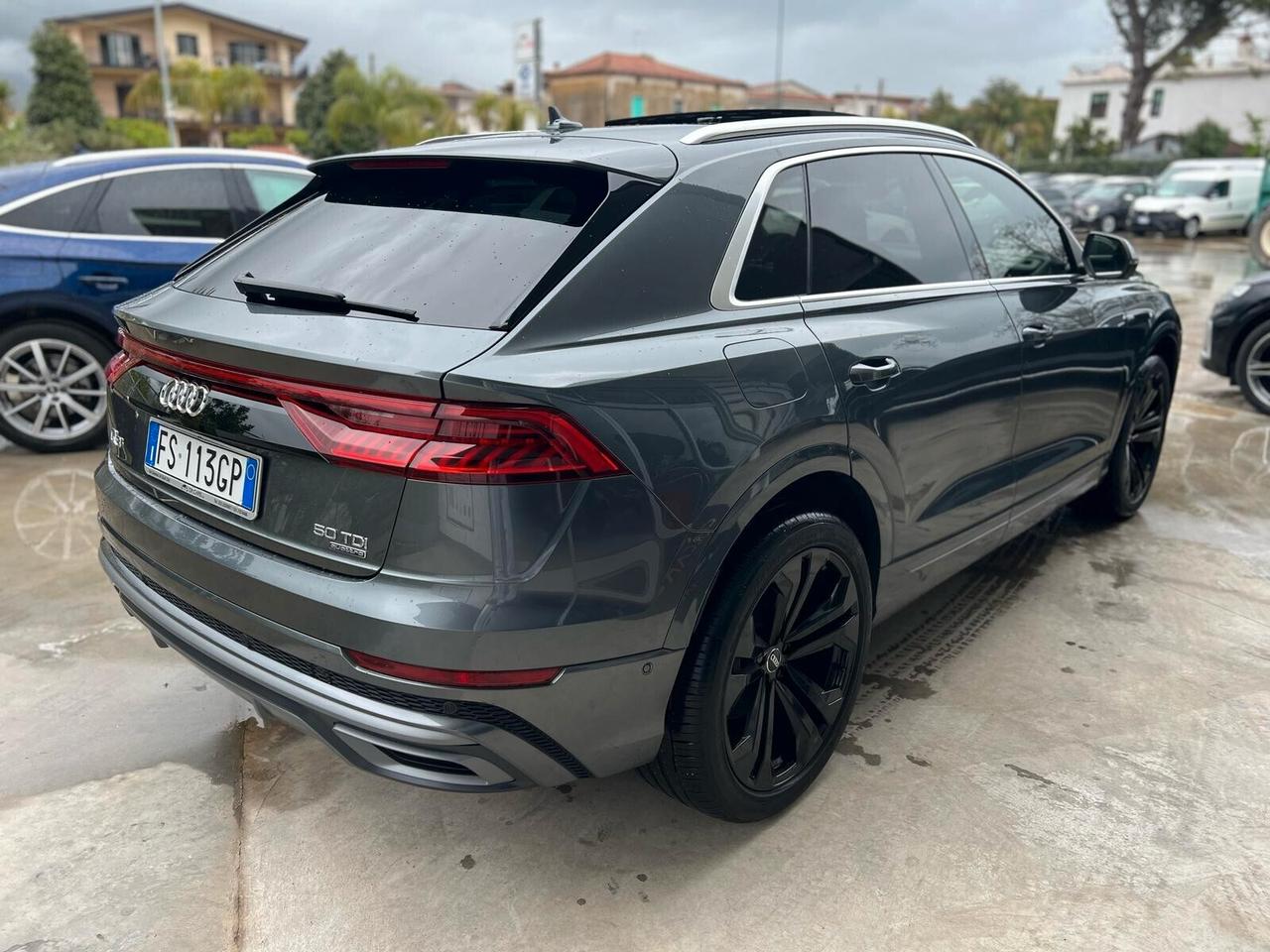 Audi Q8 50 TDI 286 CV quattro tiptronic Sport