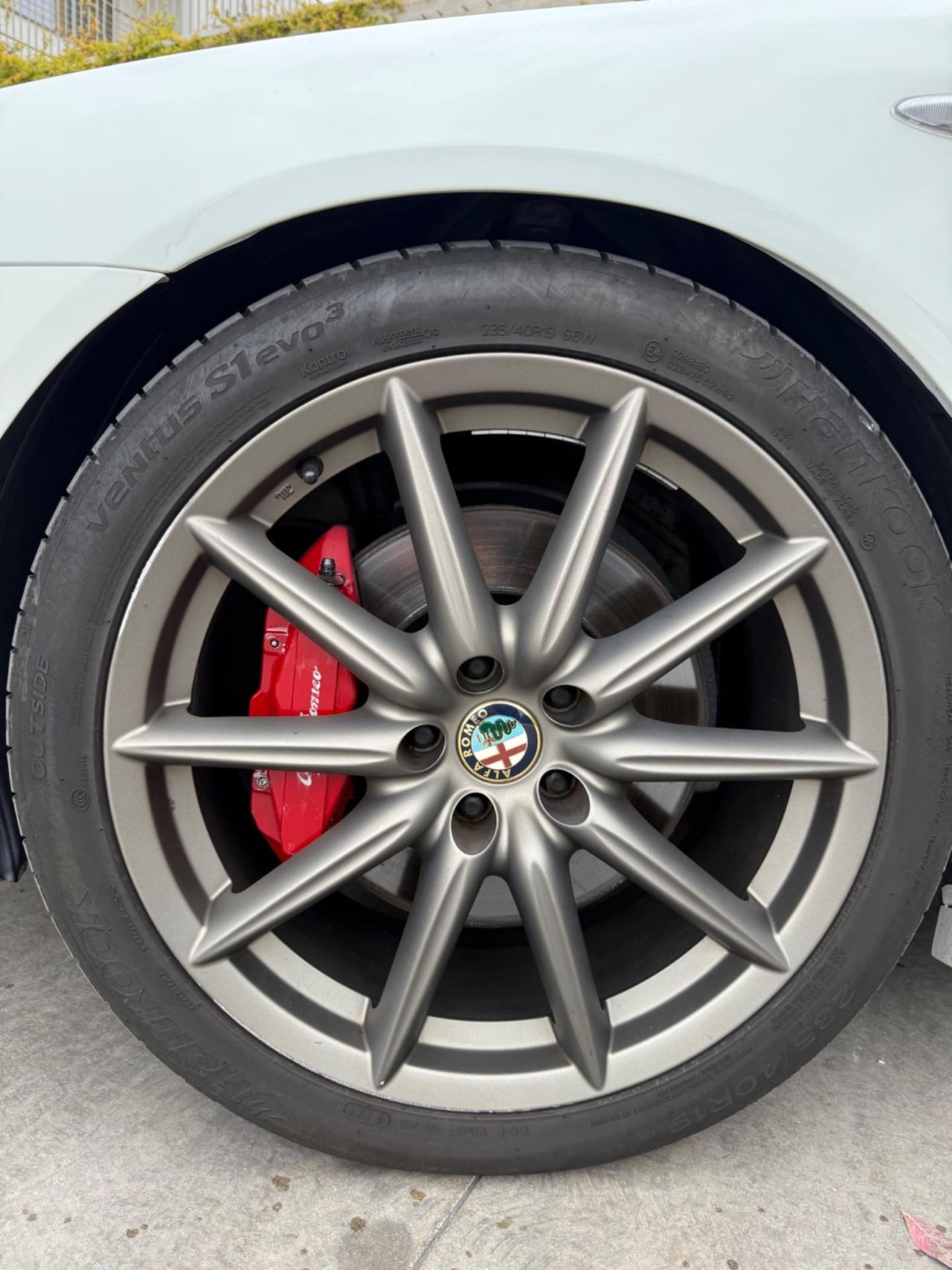 Alfa Romeo 159 Turismo internazionale 1750 TBI