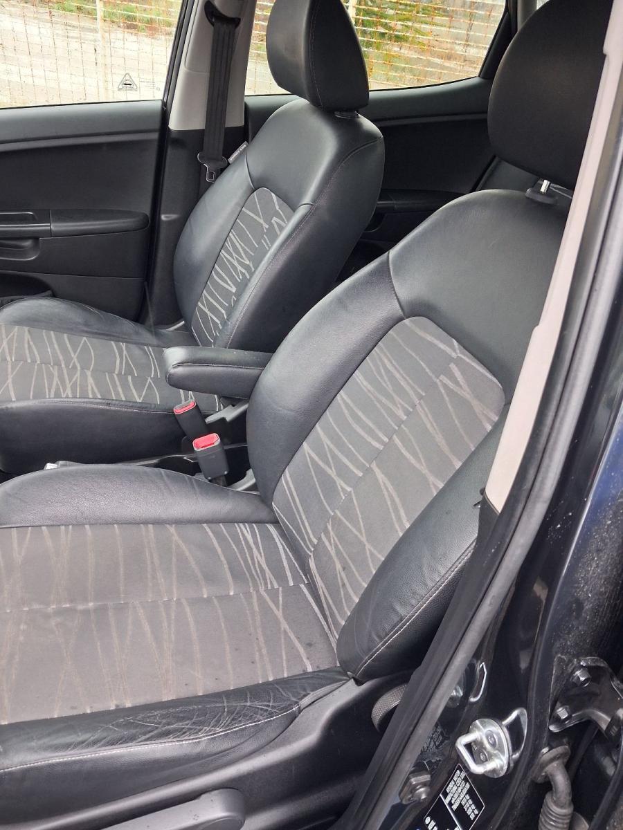 KIA - Venga - 1.6 CRDi VGT TX