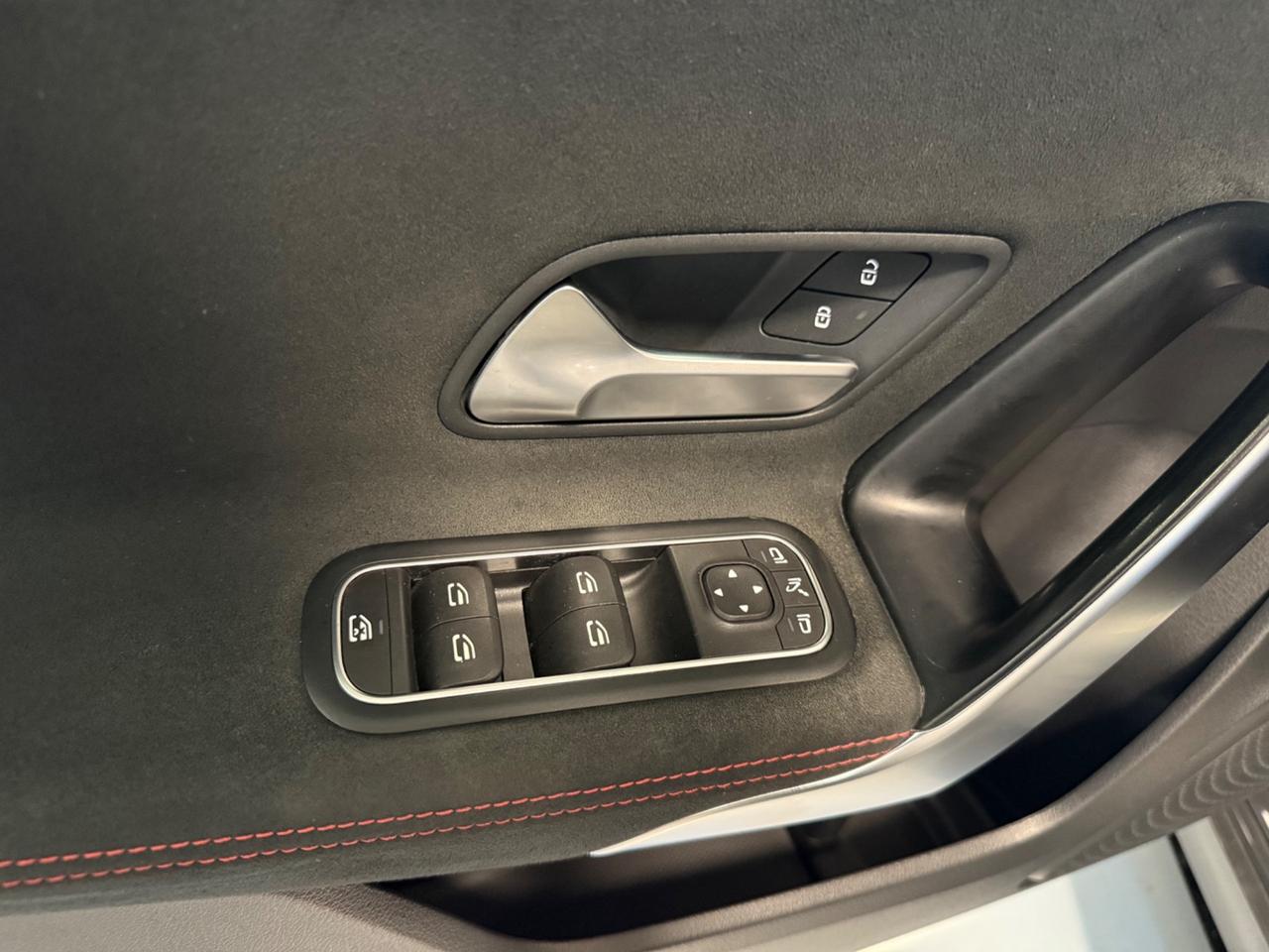 Mercedes-benz A 200 d Automatic Premium Amg