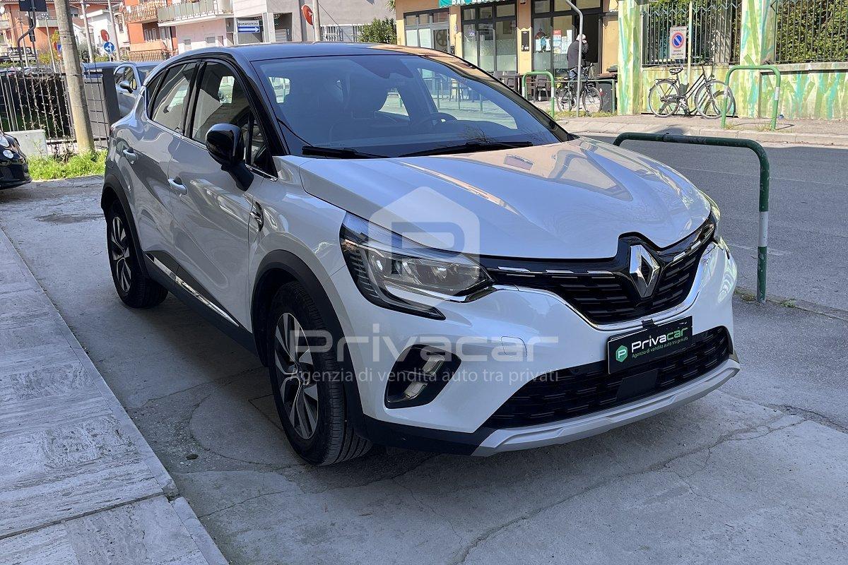 RENAULT Captur Plug-in Hybrid E-Tech 160 CV Intens