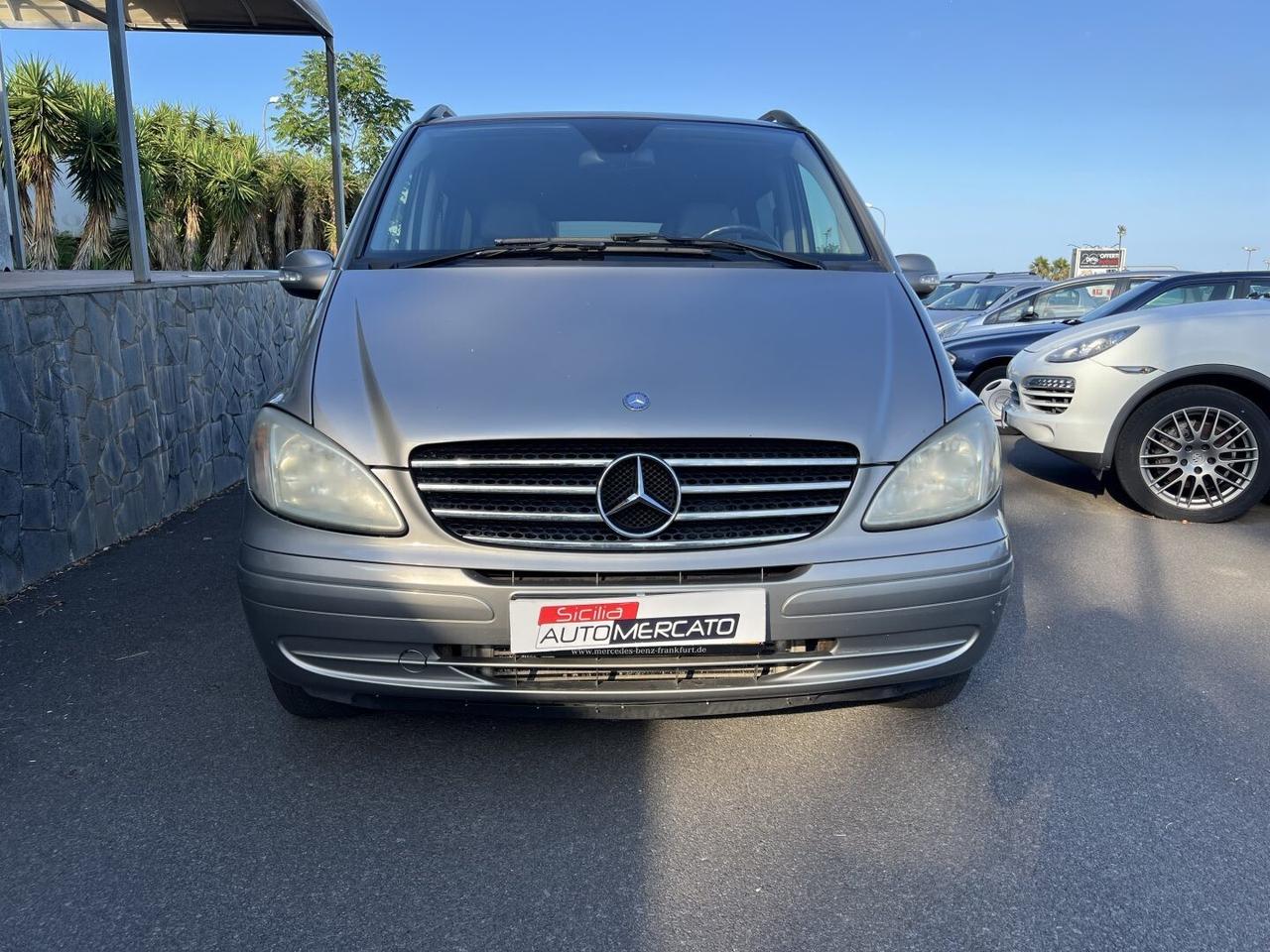 MERCEDEZ VIANO anno 2010