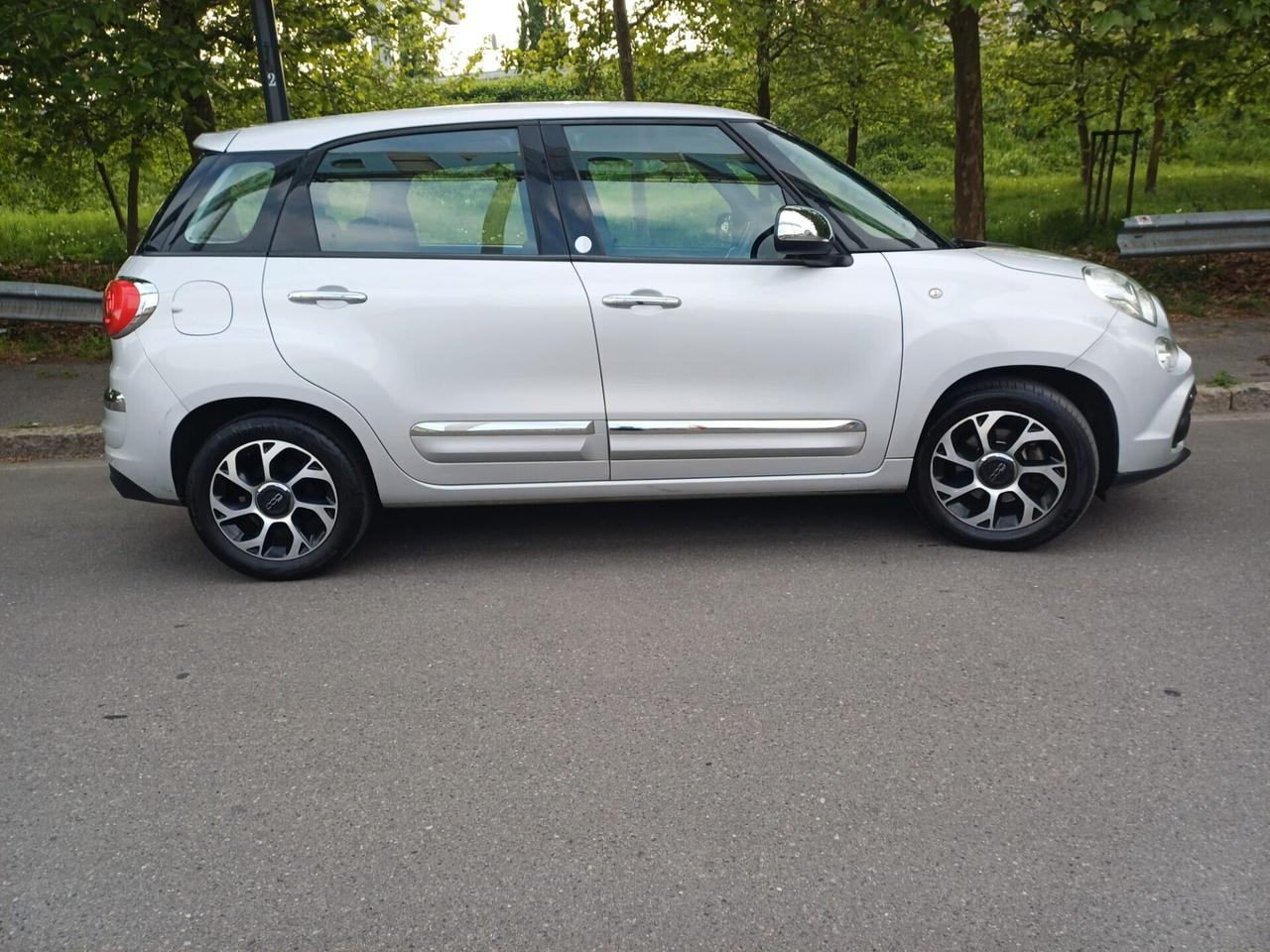 Fiat 500L 1.4 T-Jet 120 CV GPL MIRROR E6