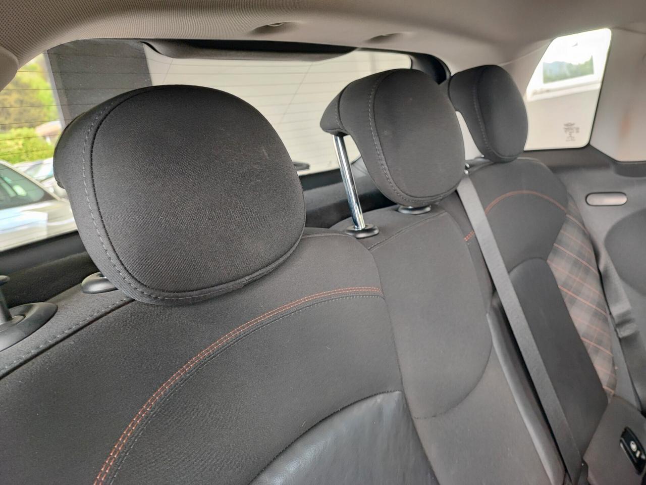 Mini 1.5 Cooper D 5 porte
