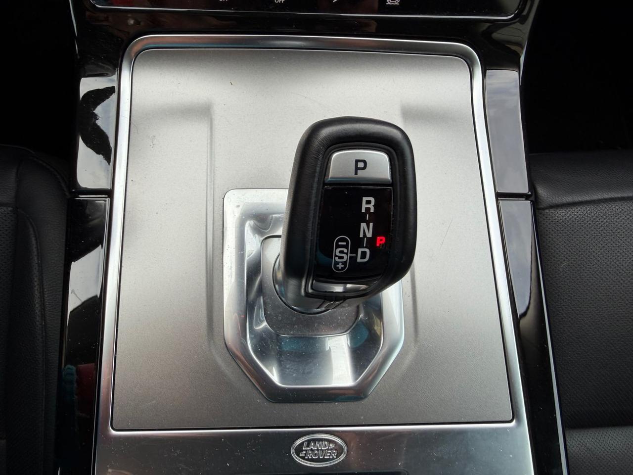 Land Rover Range Rover Evoque Range Rover E #10634