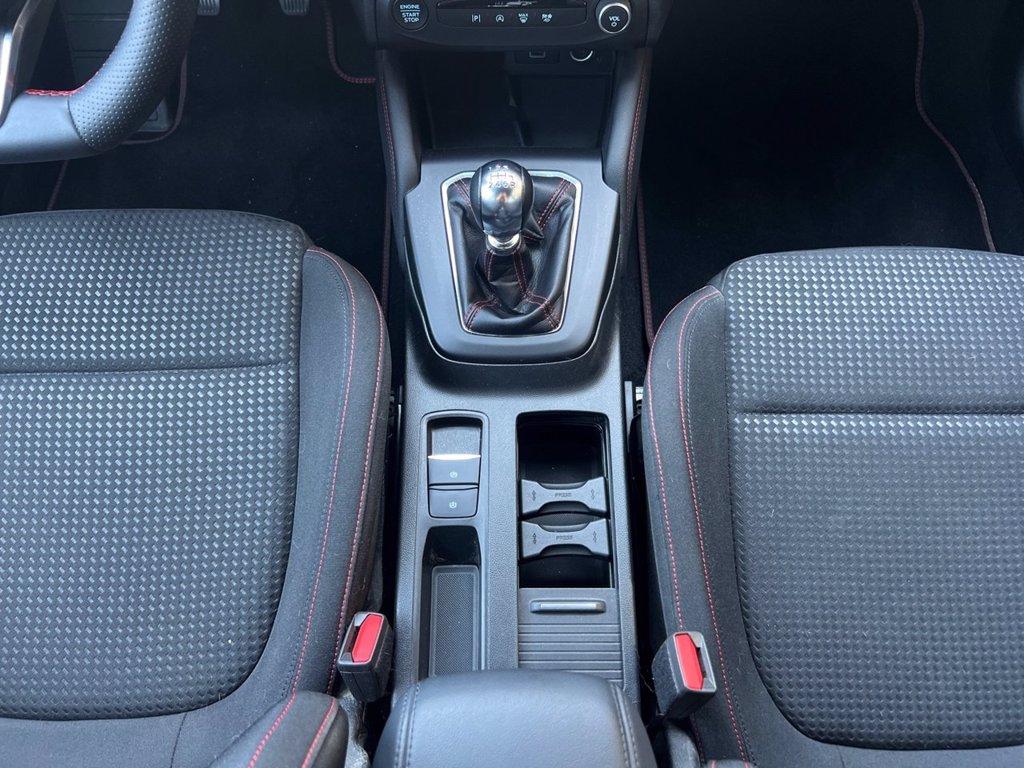 FORD Focus 1.0 EcoBoost Hybrid 125 CV 5p. ST-Line X del 2023
