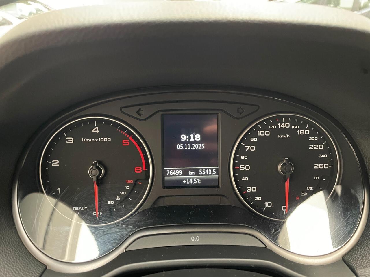 Audi Q2 1.6 116 CV 30 TDI S tronic Identity Black