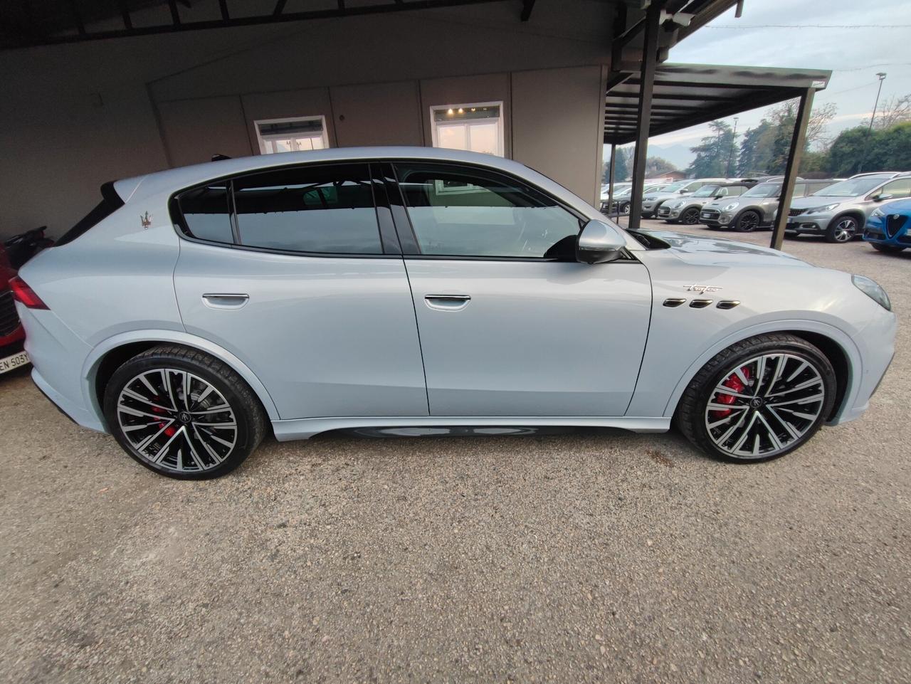 Maserati Grecale V6 AWD Trofeo FULL+++