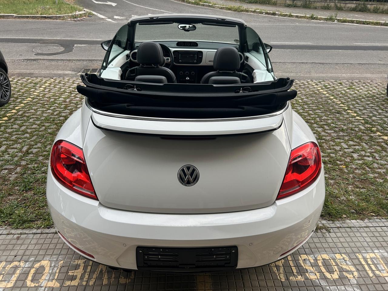 Volkswagen Maggiolino Cabrio 1.4 TSI 60's anniversary pack , pelle, led, navi