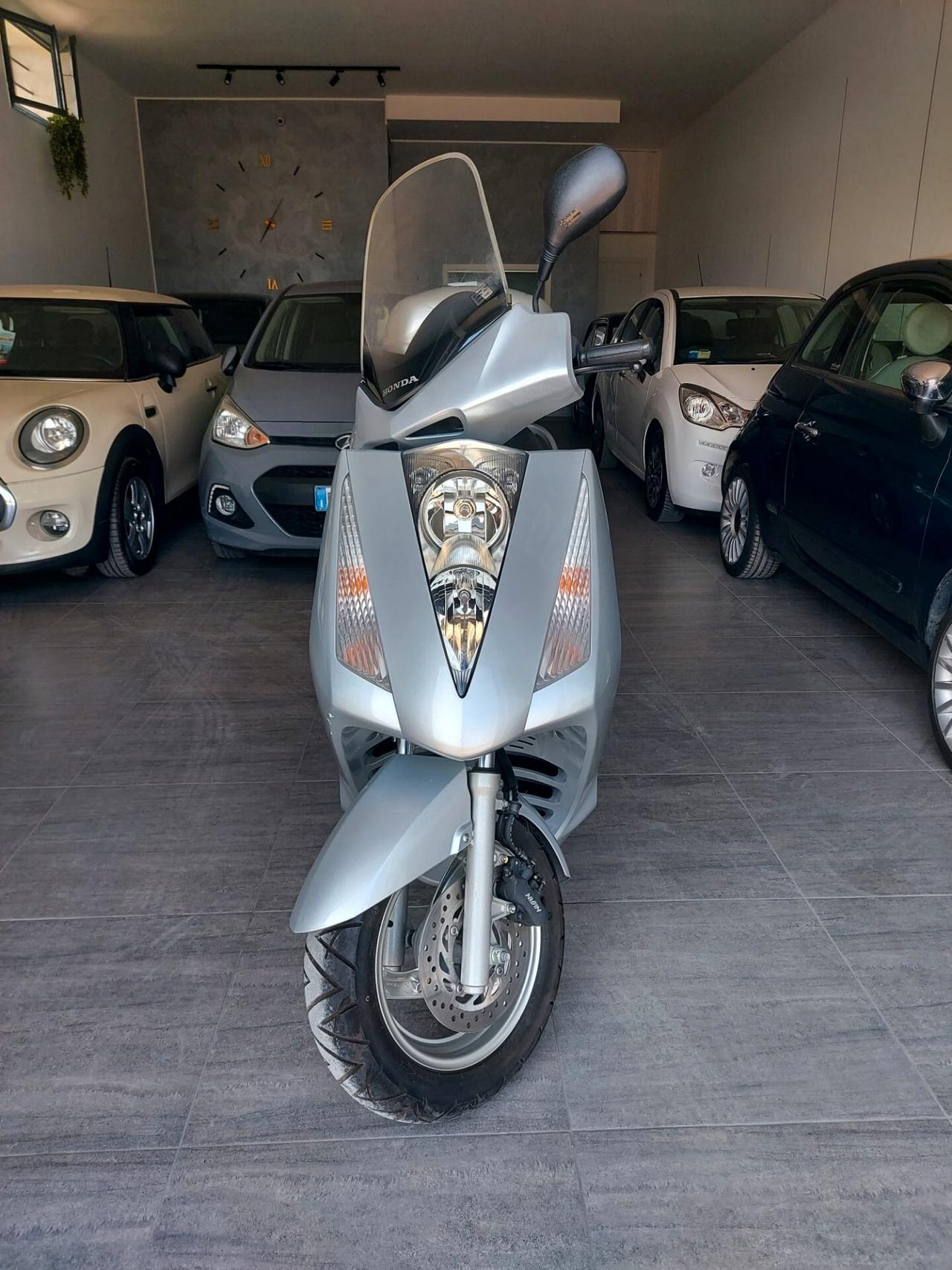 Honda Pantheon 125 3400KM