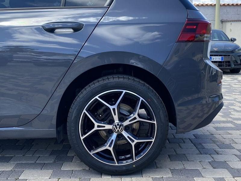 Volkswagen Golf 8 Life 2.0 TDI 116CV